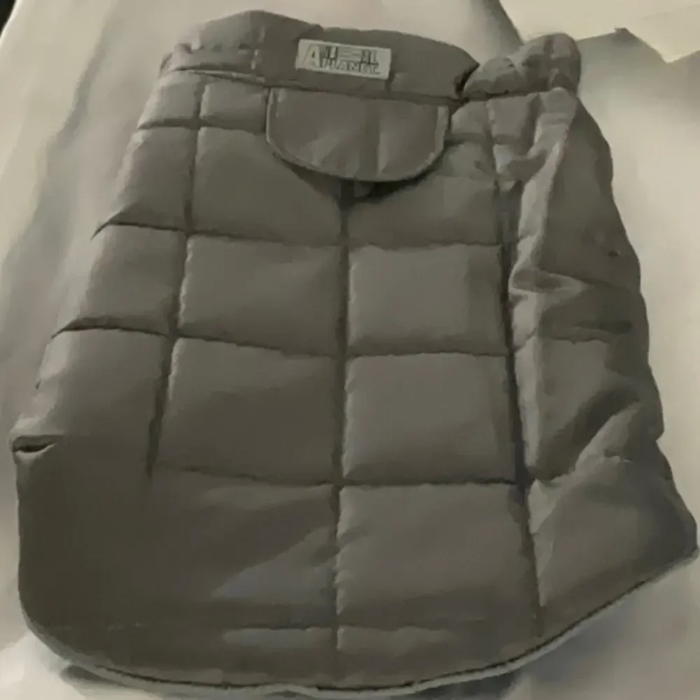 Animal Planet Reversible Puffer Vest Jacket Small Breeds Winter Fall Pets Comfy